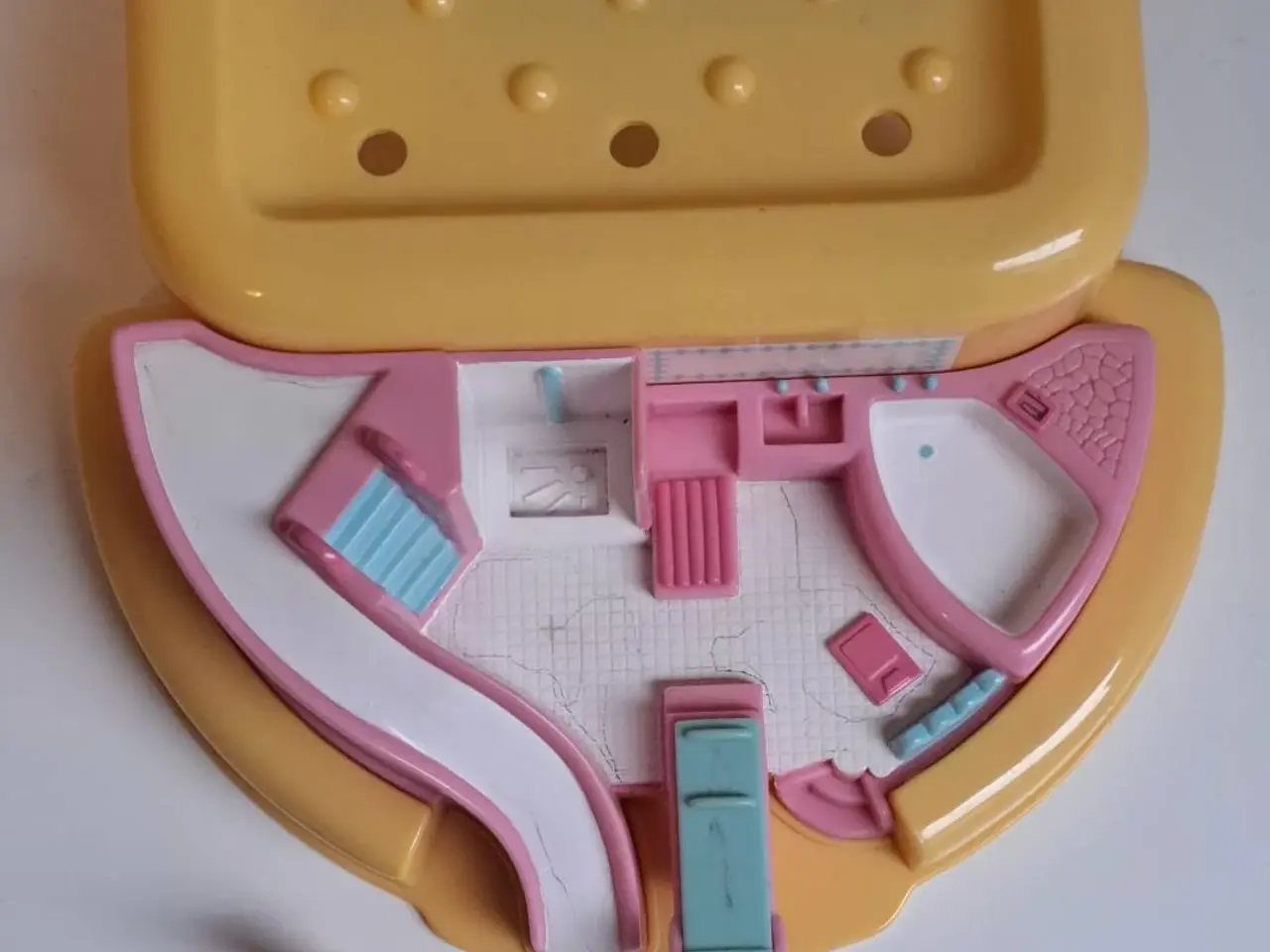 Billede 4 - Polly Pocket dukkehus 