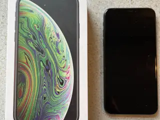 Apple iPhone XS