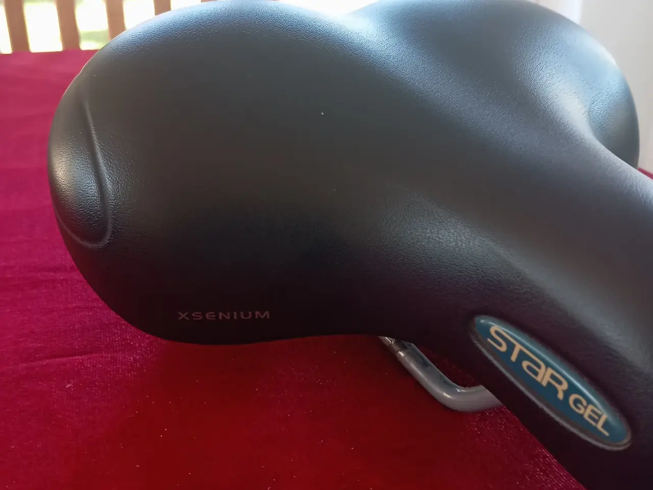 Billede 3 - Selle Royal Cykel saddel til dame cykel.