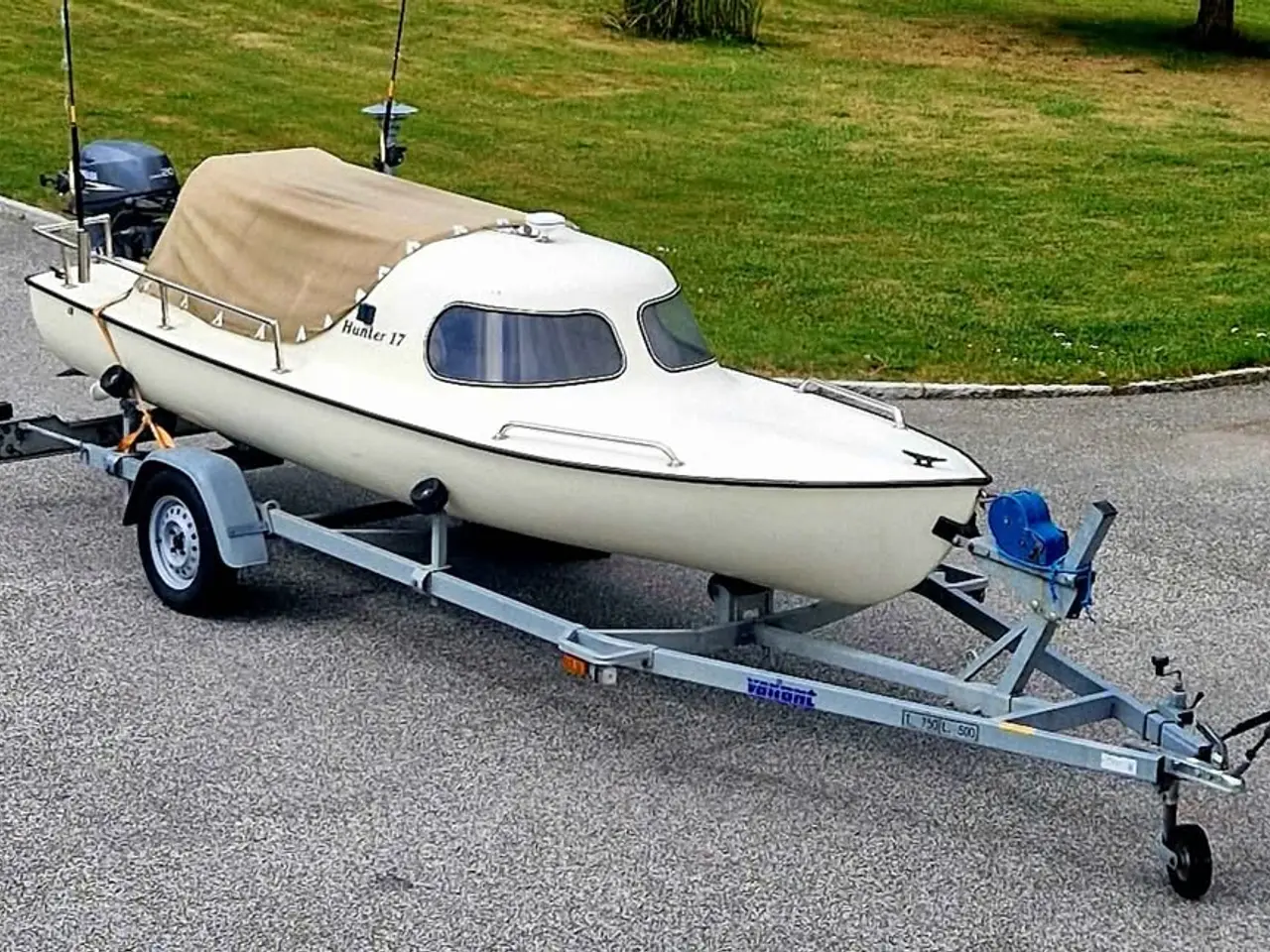 Billede 1 - Hunter 17 Jagt og fiskebåd med trailer og motor