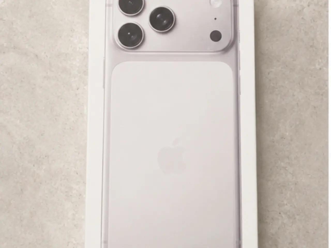 Billede 2 - iPhone 17 Pro Max 1TB - Sølv