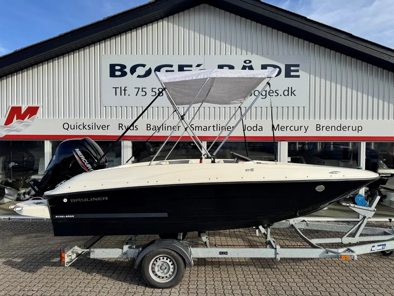 Billede 1 - E5 Element med Mercury 80 hk Merccury-EFI 2,1L og 1350 kg Variant Ocean trailer.