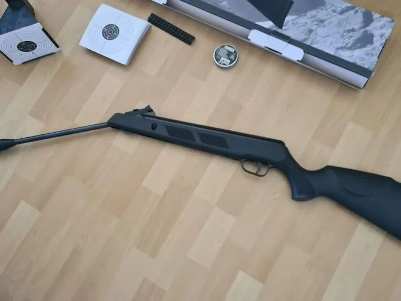 Billede 3 - MaxRanger 4,5mm Luftgevær med Hagl og Skydekasse