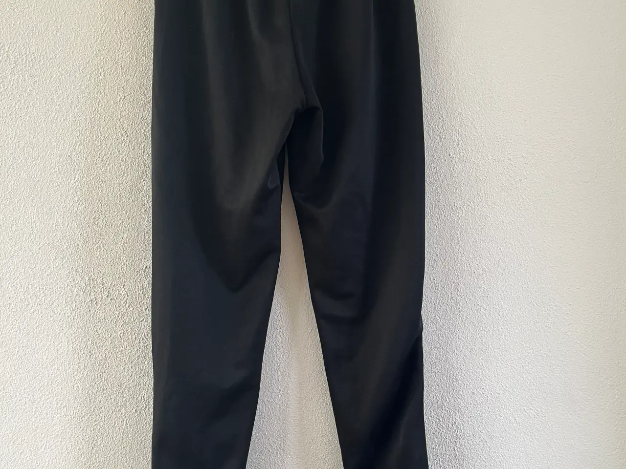 Billede 3 - Joggingbukser str.164