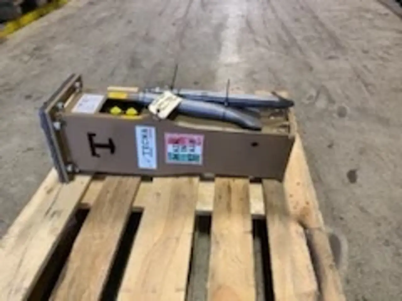 Billede 2 - - - - beton hammer til minigraver
