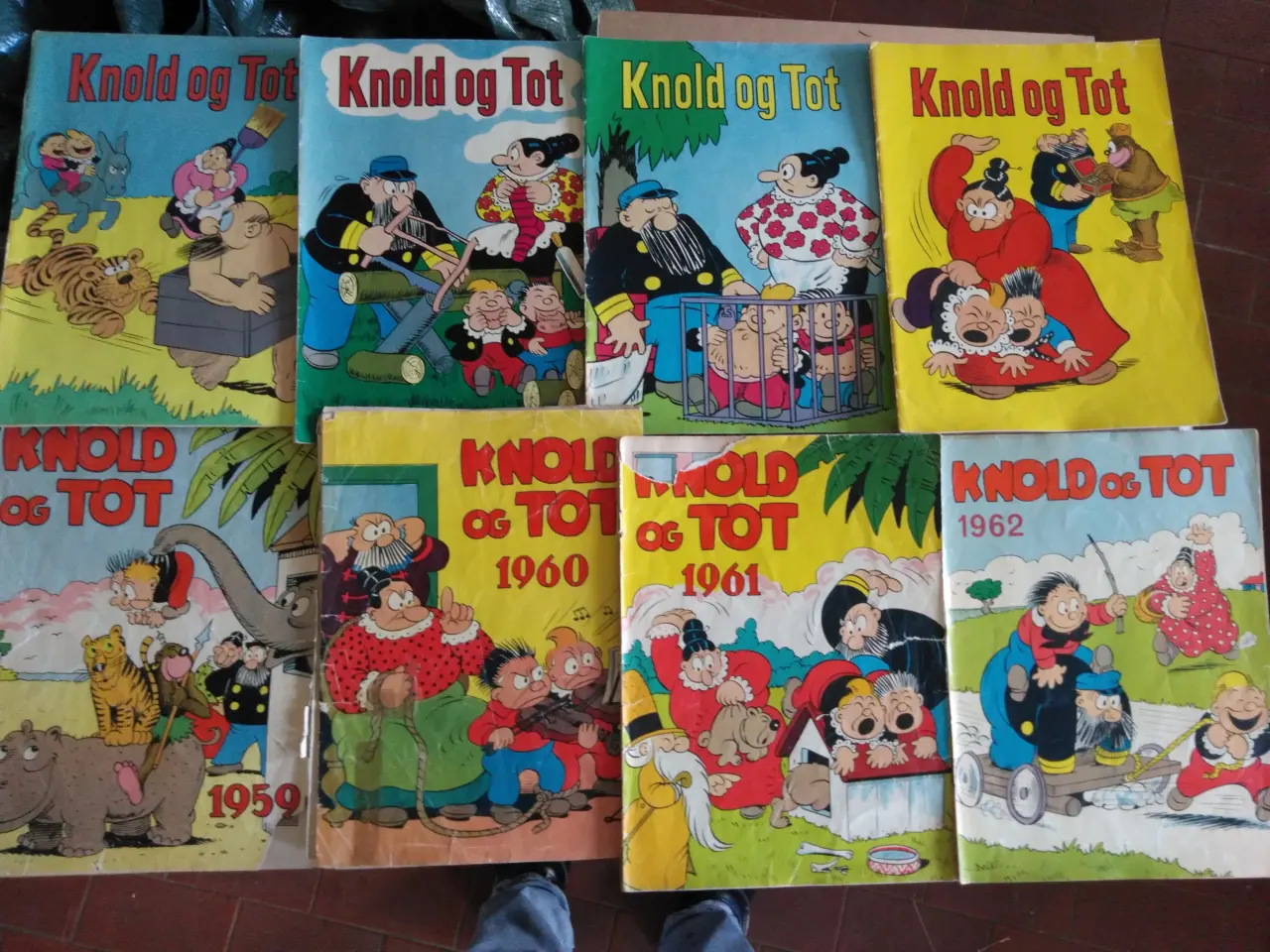Billede 1 - 33 Knold og Tot