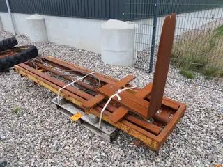 TRUCKTÅRN.