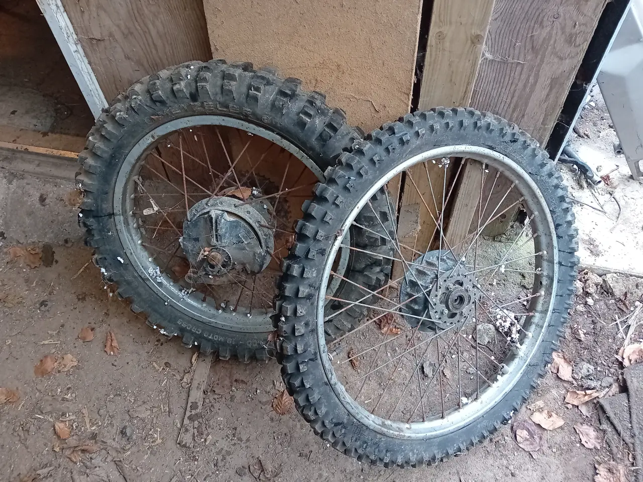 Billede 3 - Reservedele dt 125/80