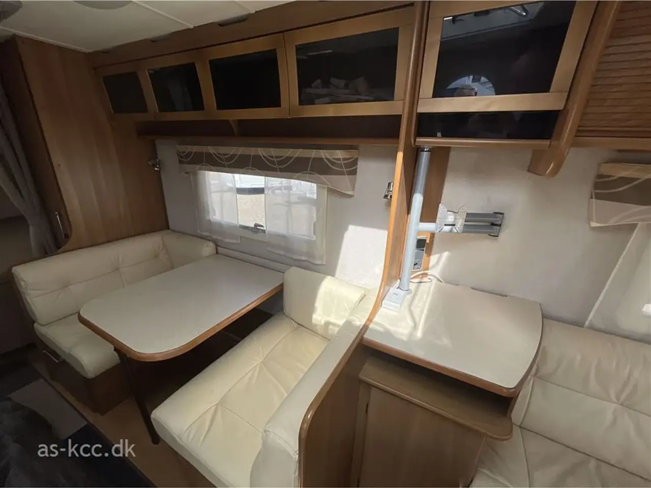 Billede 12 - 2009 - Kabe Royal 720