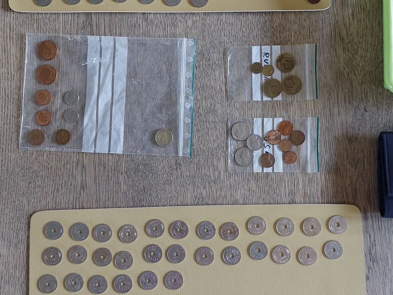 Billede 1 - Mønter danske, lille samling