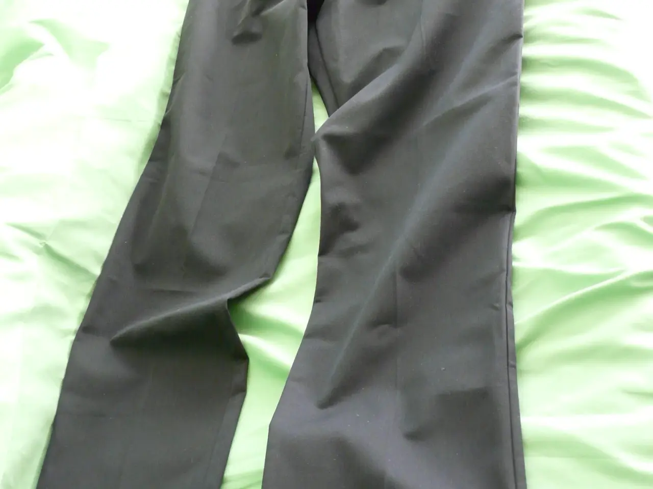 Billede 1 - Nybo workwear sorte bukser i str S eller str M