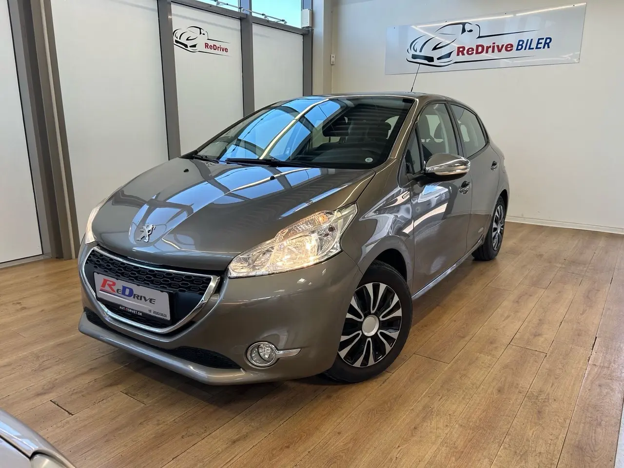 Billede 1 - Peugeot 208 1,2 VTi Urban 82HK 5d