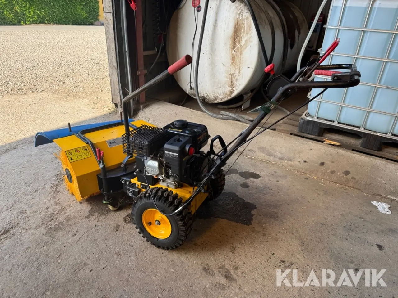 Billede 3 - Fejemaskine GMZ Loncin motor 4 takt.