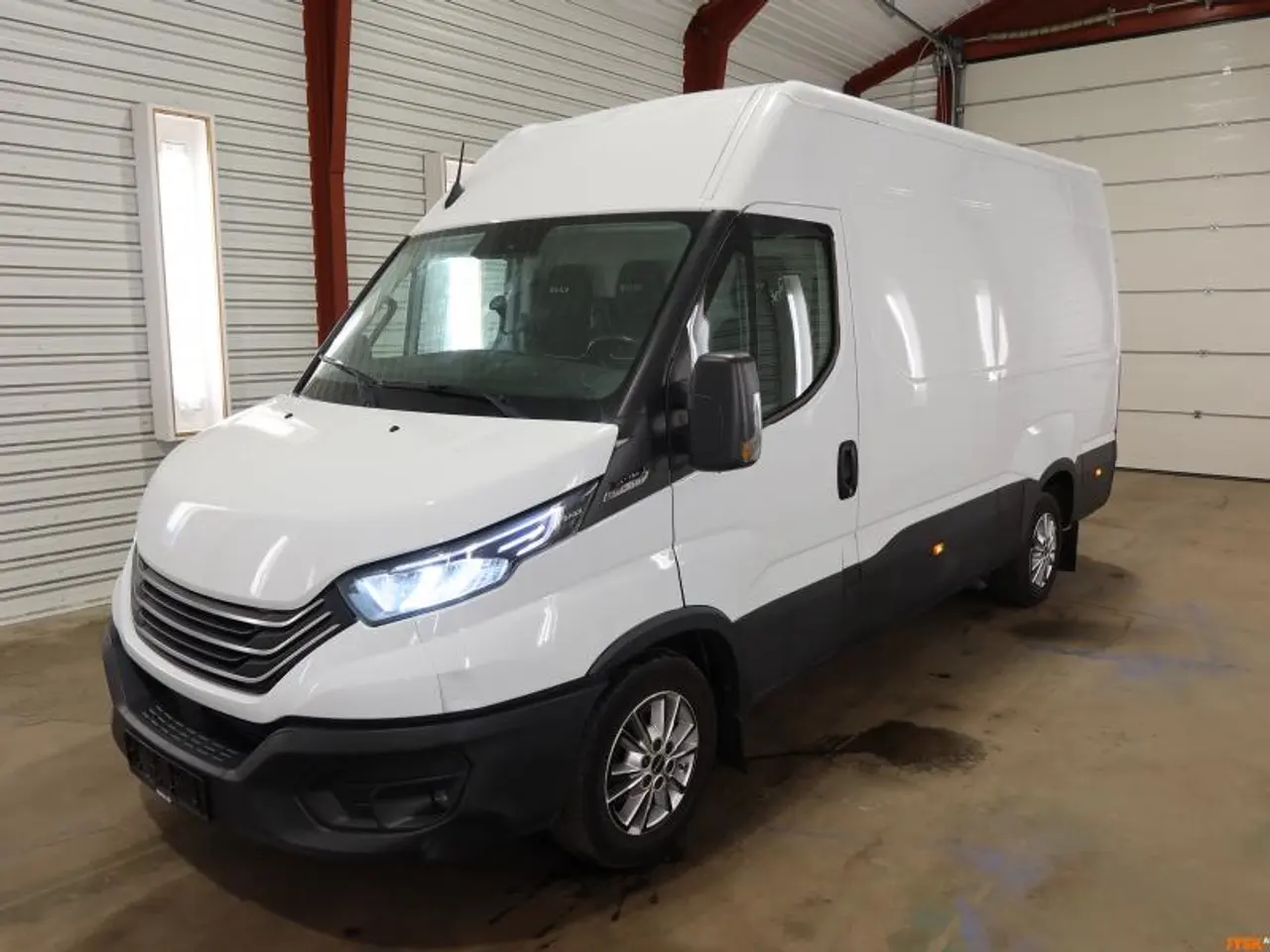 Billede 1 - Varebil IVECO 35
