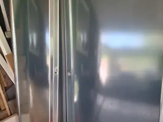 buet brusevæg ..pæn velholdt ..