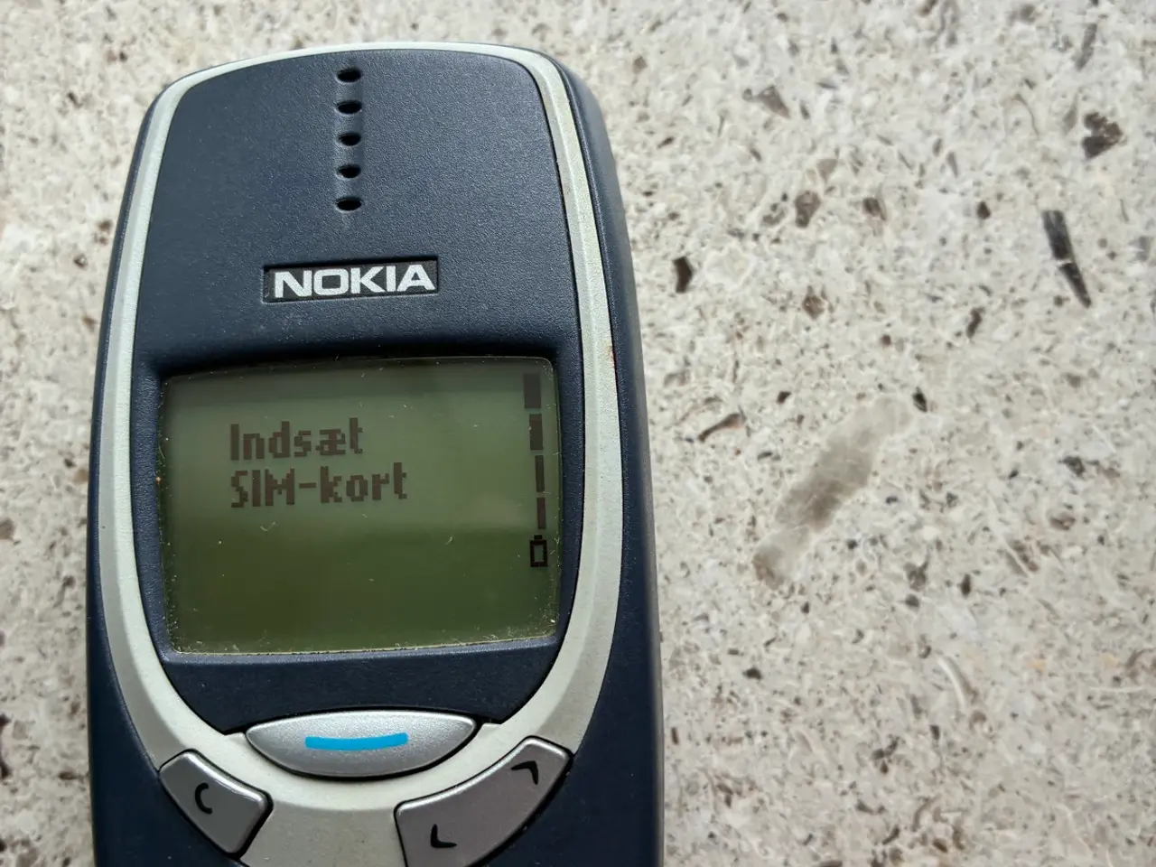 Billede 1 - Nokia 3310 med lader
