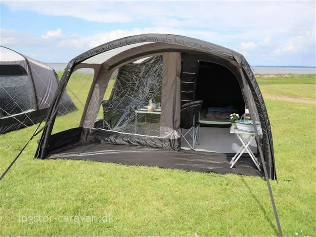 Billede 3 - - - - FMT HERA 4 Air Vestibule Endgavl 1499.00 kr