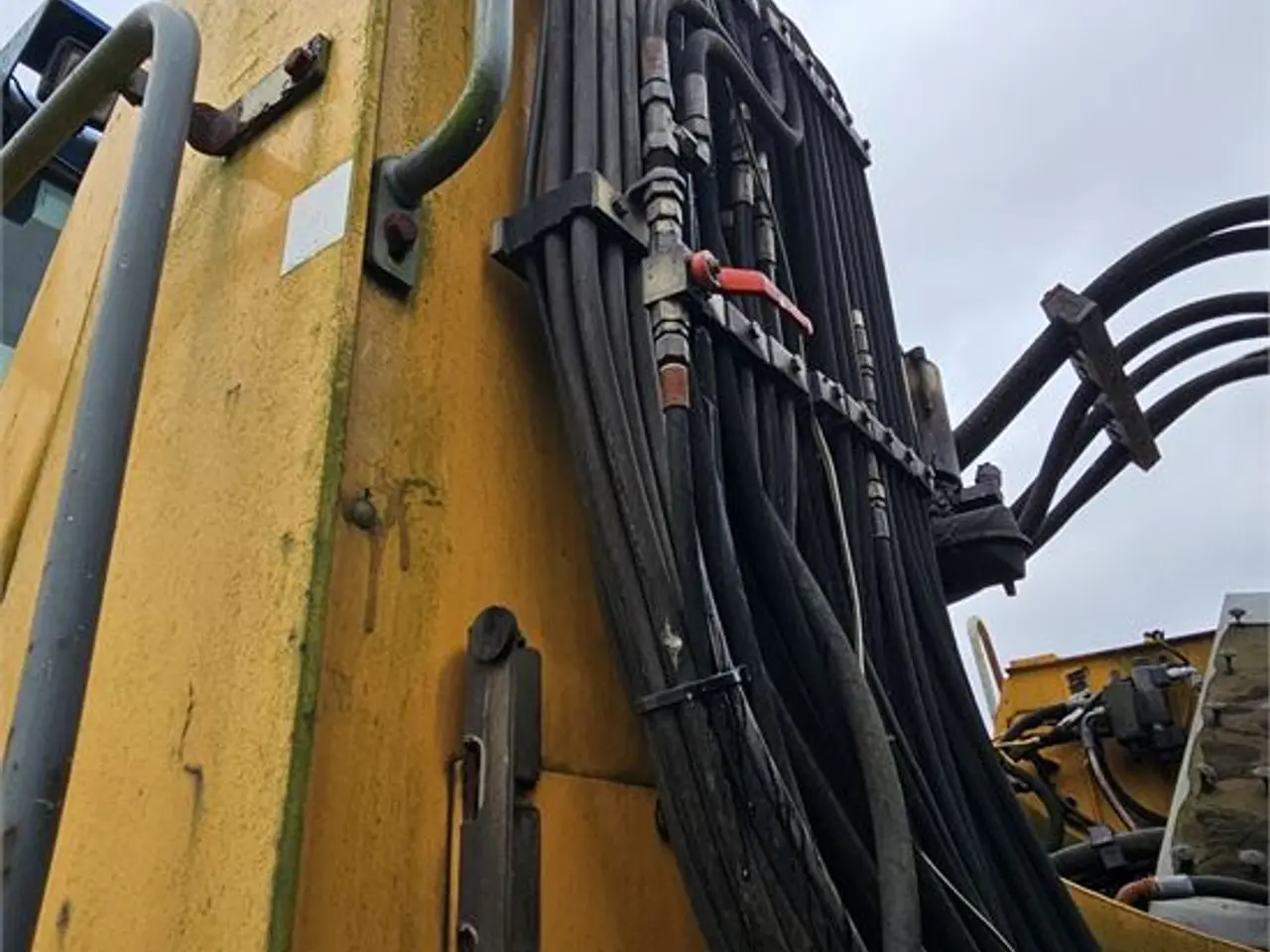 Billede 35 - Liebherr A934 C Litronic - 45 ton - hydr. rotating grab - Video