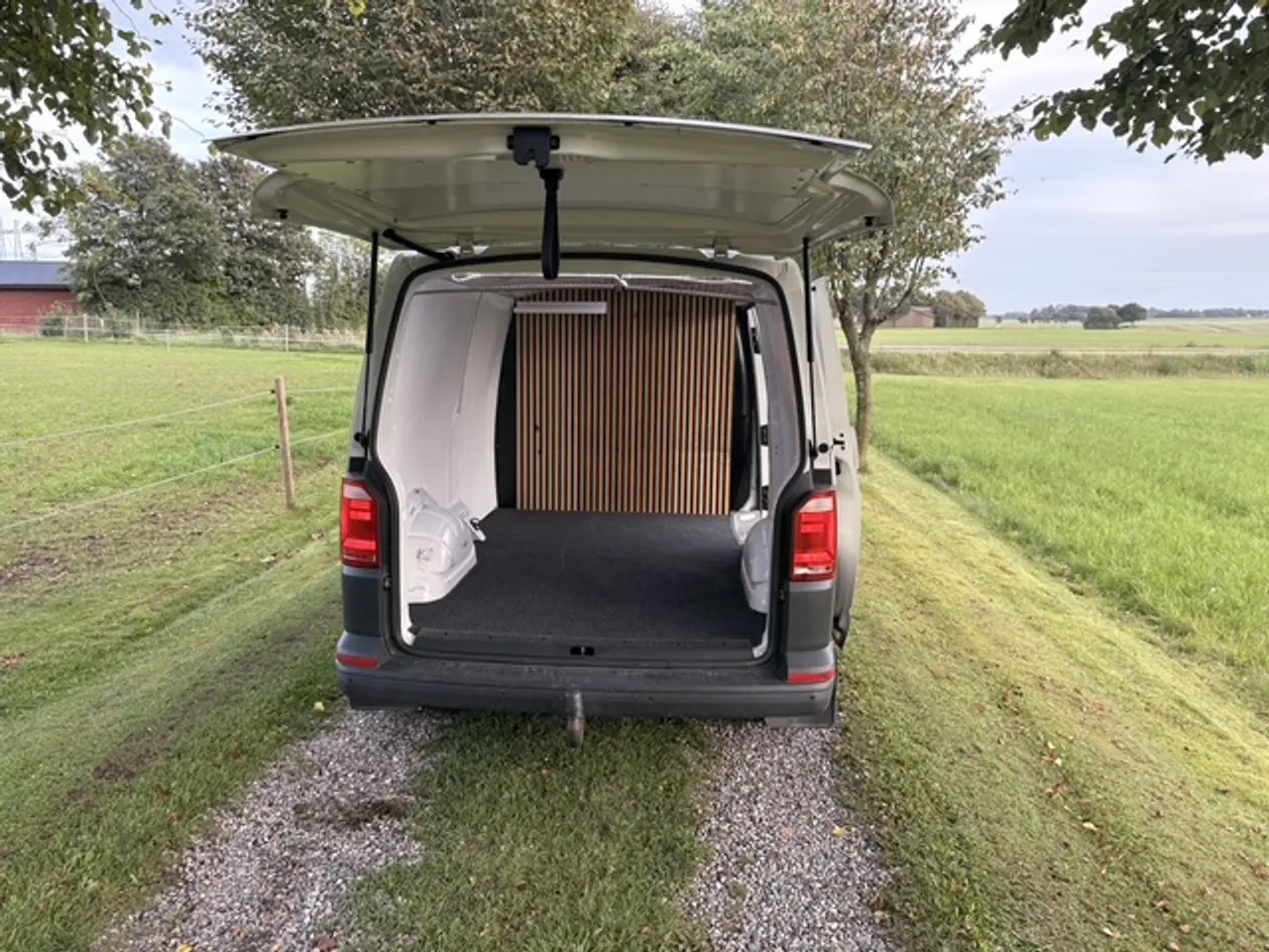 Billede 5 - Transporter 2,0 TDi 150 Kassevogn DSG lang Nysynet