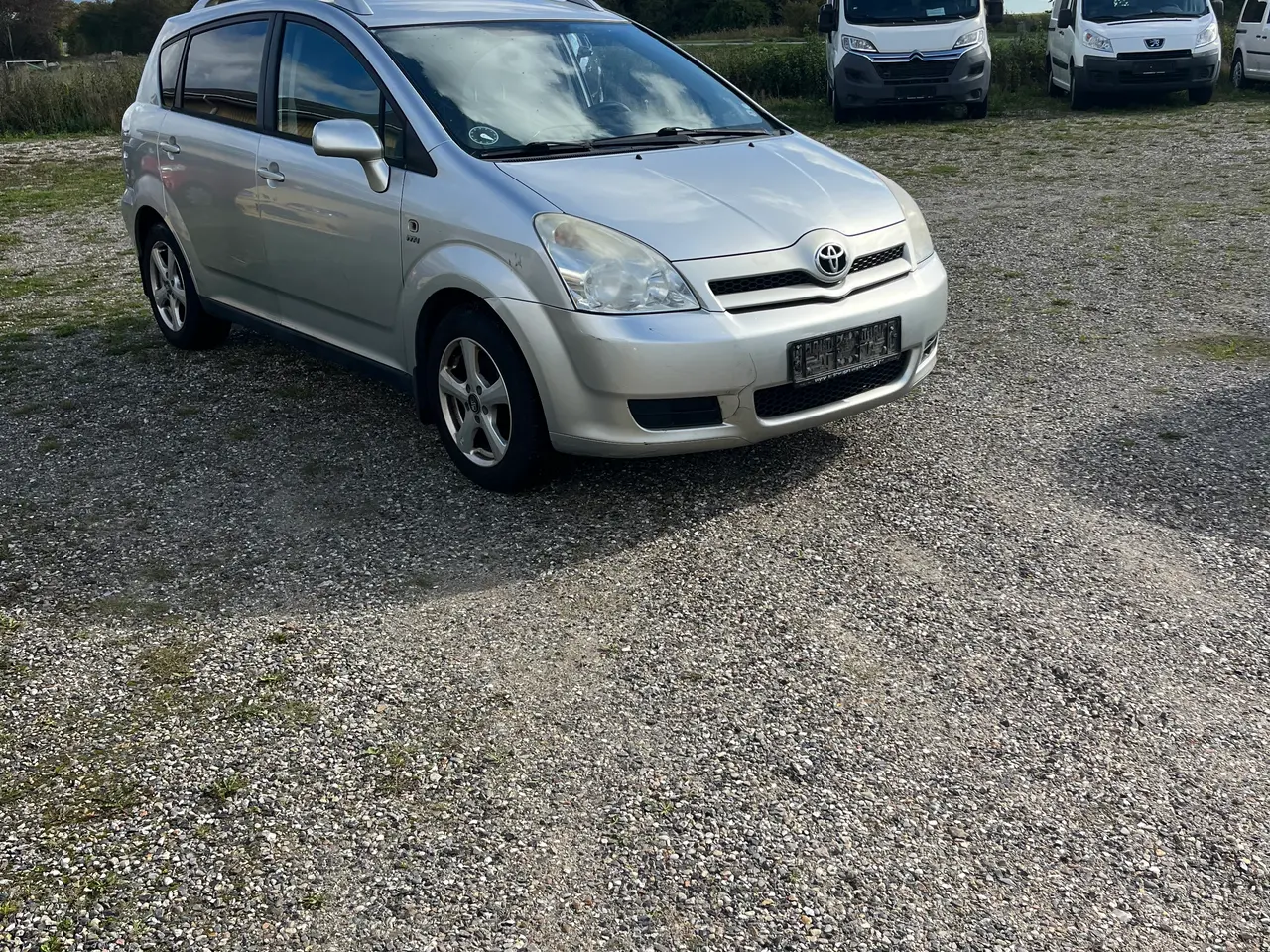 Billede 2 - Toyota Corolla Sportsvan 1,8 Terra 5d årg 05