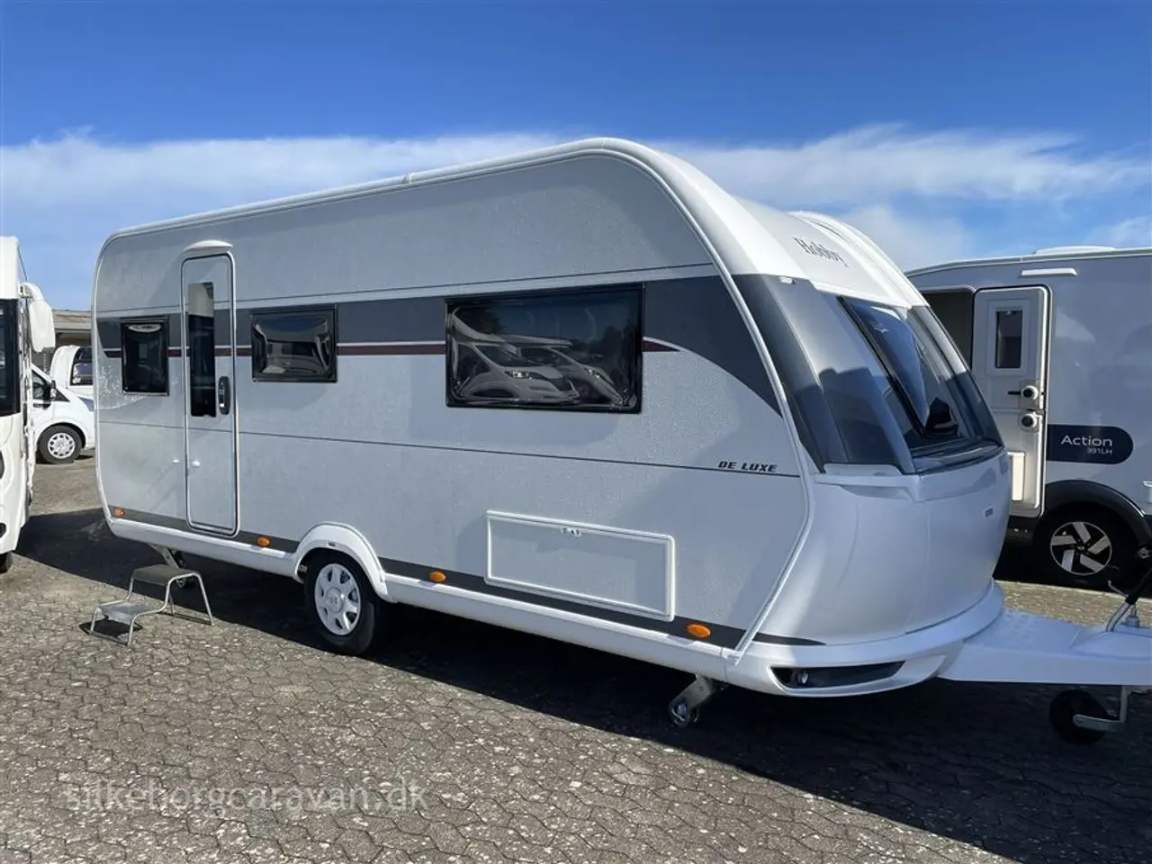 Billede 1 - 2027 - Hobby De Luxe 495 UL