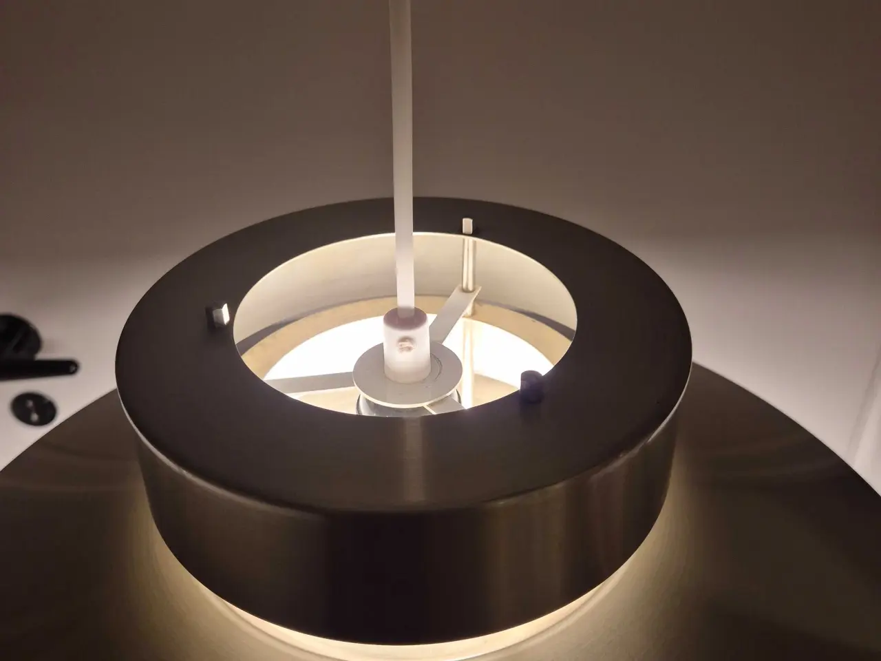 Billede 5 - Virkelig fin messinglampe med god lyseffekt
