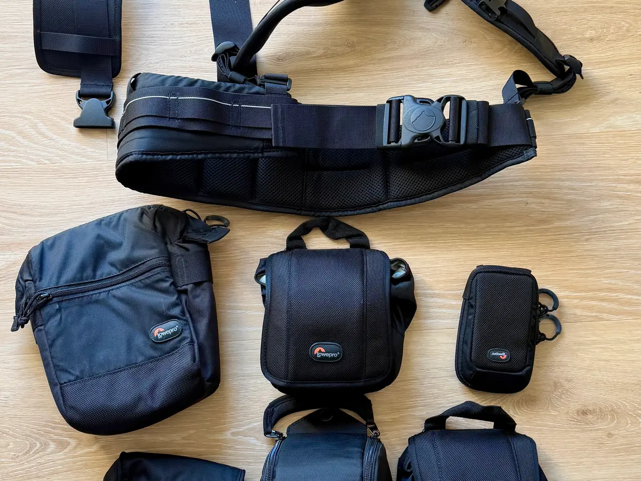 Billede 1 - Lowepro S&F sæt, bælte, sele og 7 dele, NYT