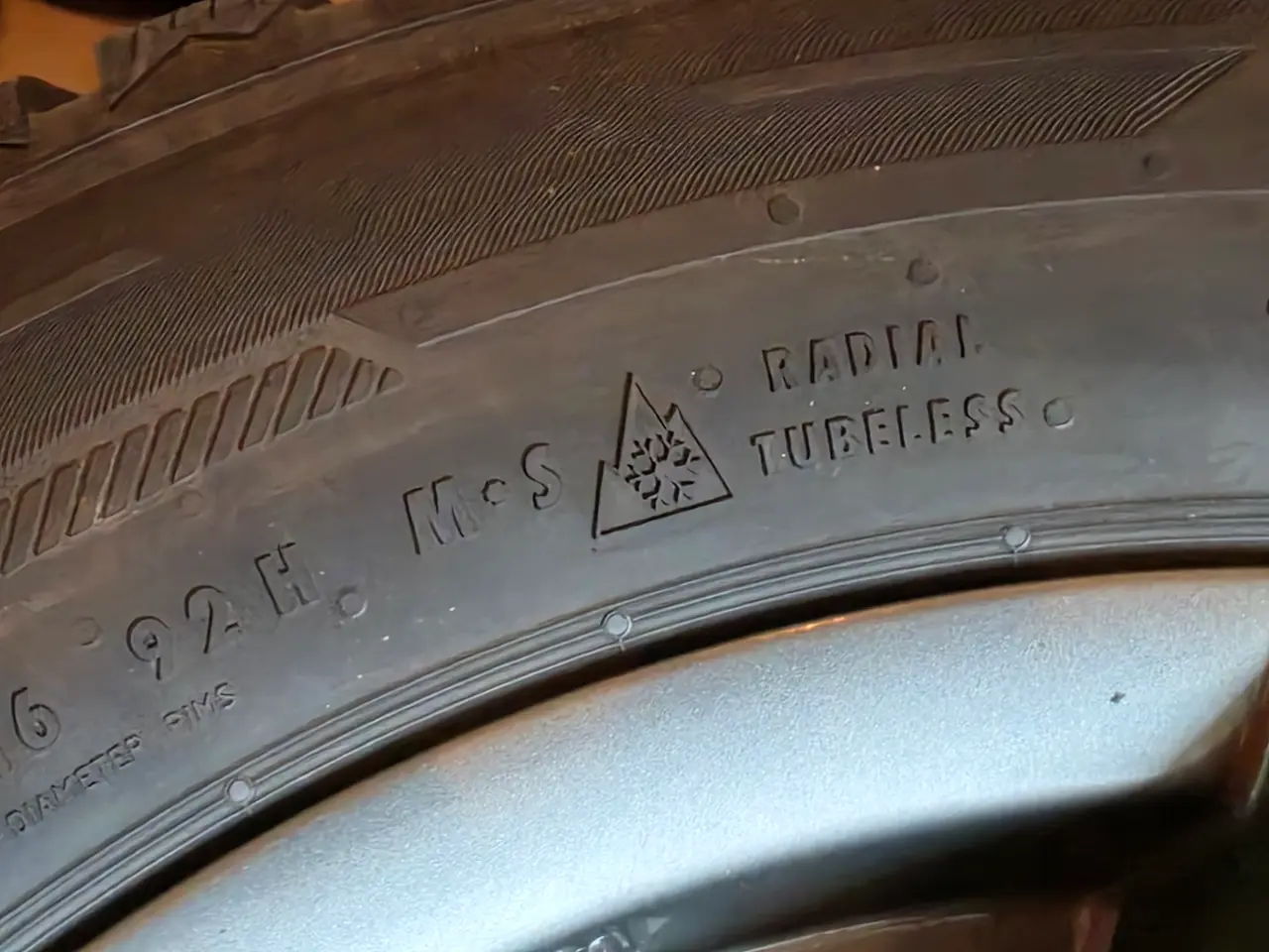 Billede 5 - Barum 205/60 R16 vinterdæk med alufælge