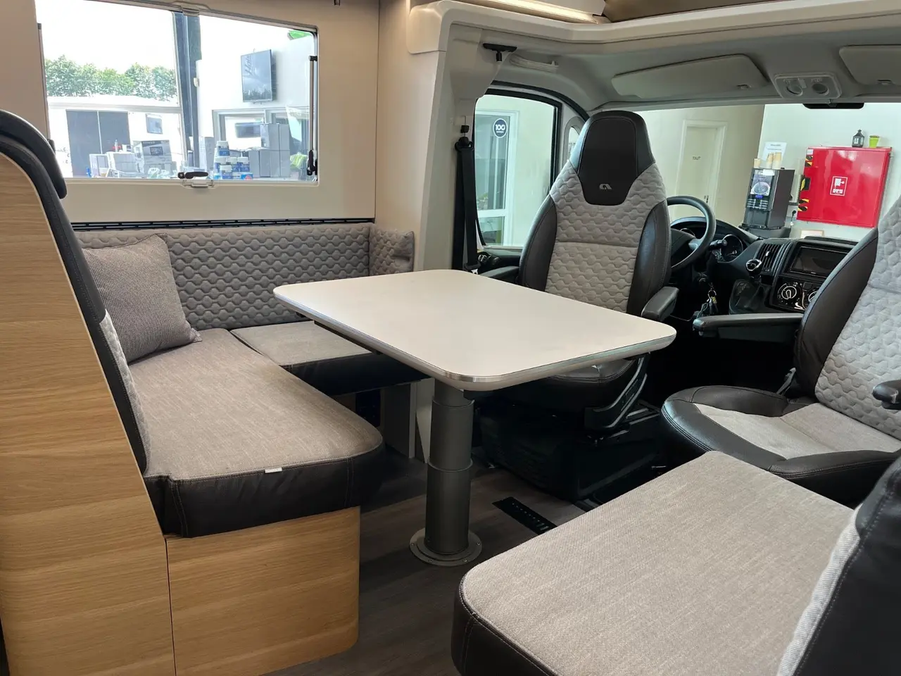 Billede 10 - Fiat Adria 2,3 Coral Plus 670 SLT aut.