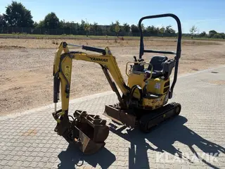 Minigraver Yanmar VIO12 med 3 styk skovle