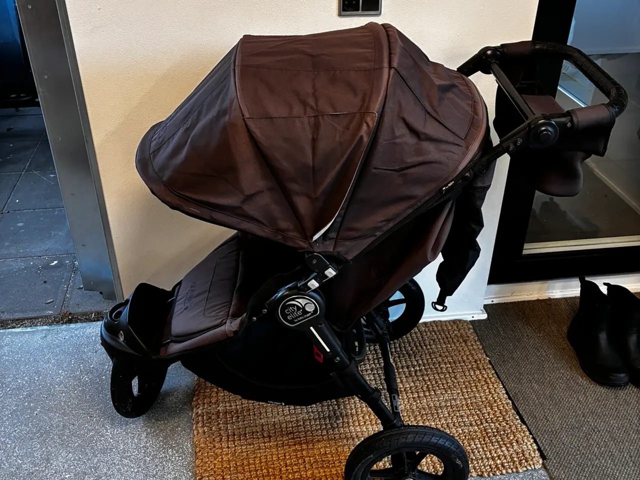 Billede 3 - Baby jogger city elite klapvogn med tilbehør