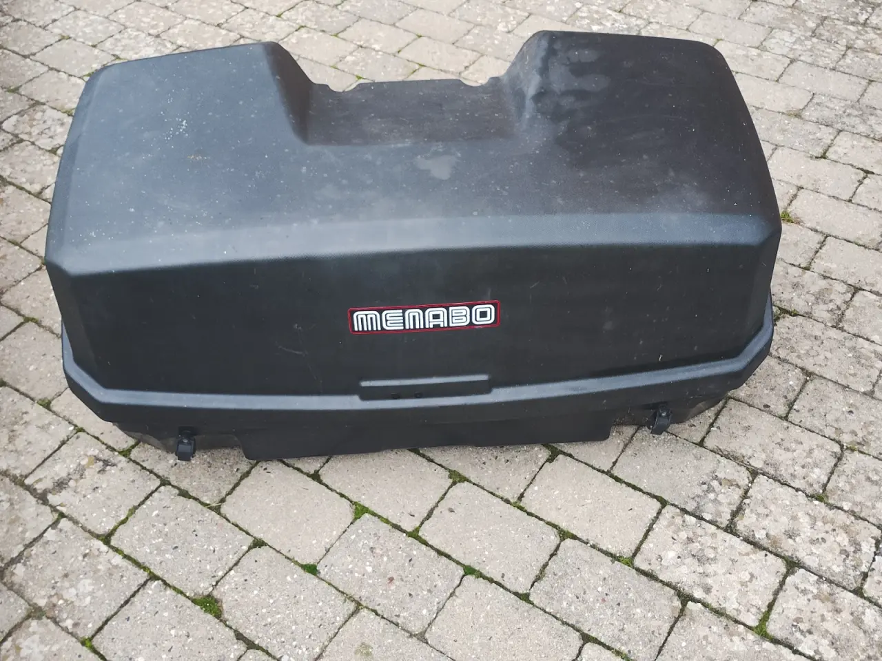 Billede 5 - Cykelholder til 4 cykler samt bagageboks.