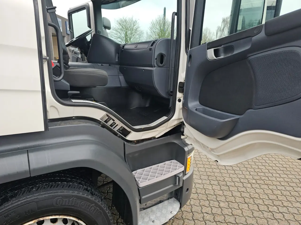 Billede 12 - Scania P280, Køle