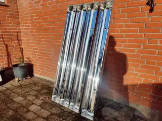 lysstofarmatur. Industriarmatur 