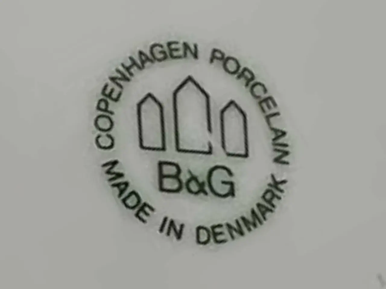 Billede 1 - Julerosen- spise og kaffestel  samlet 