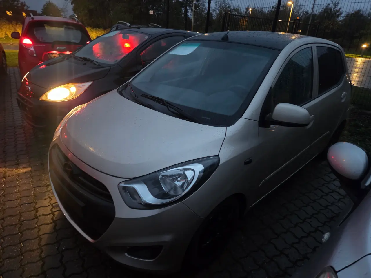 Billede 1 - Perfekt i10 . MED syn. Kan hjælpe med nummerplade