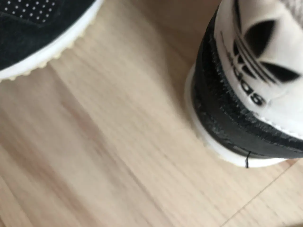 Billede 4 - Adidas sko