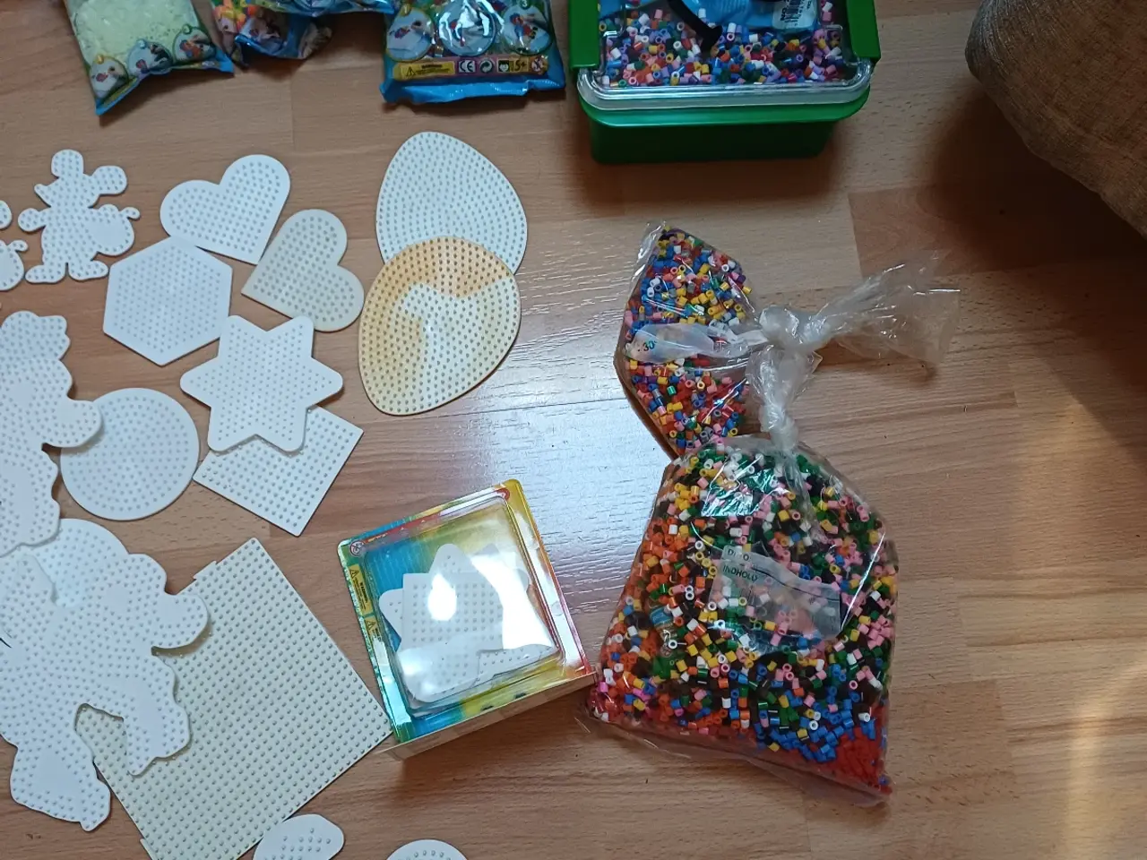 Billede 6 - Perler og plader