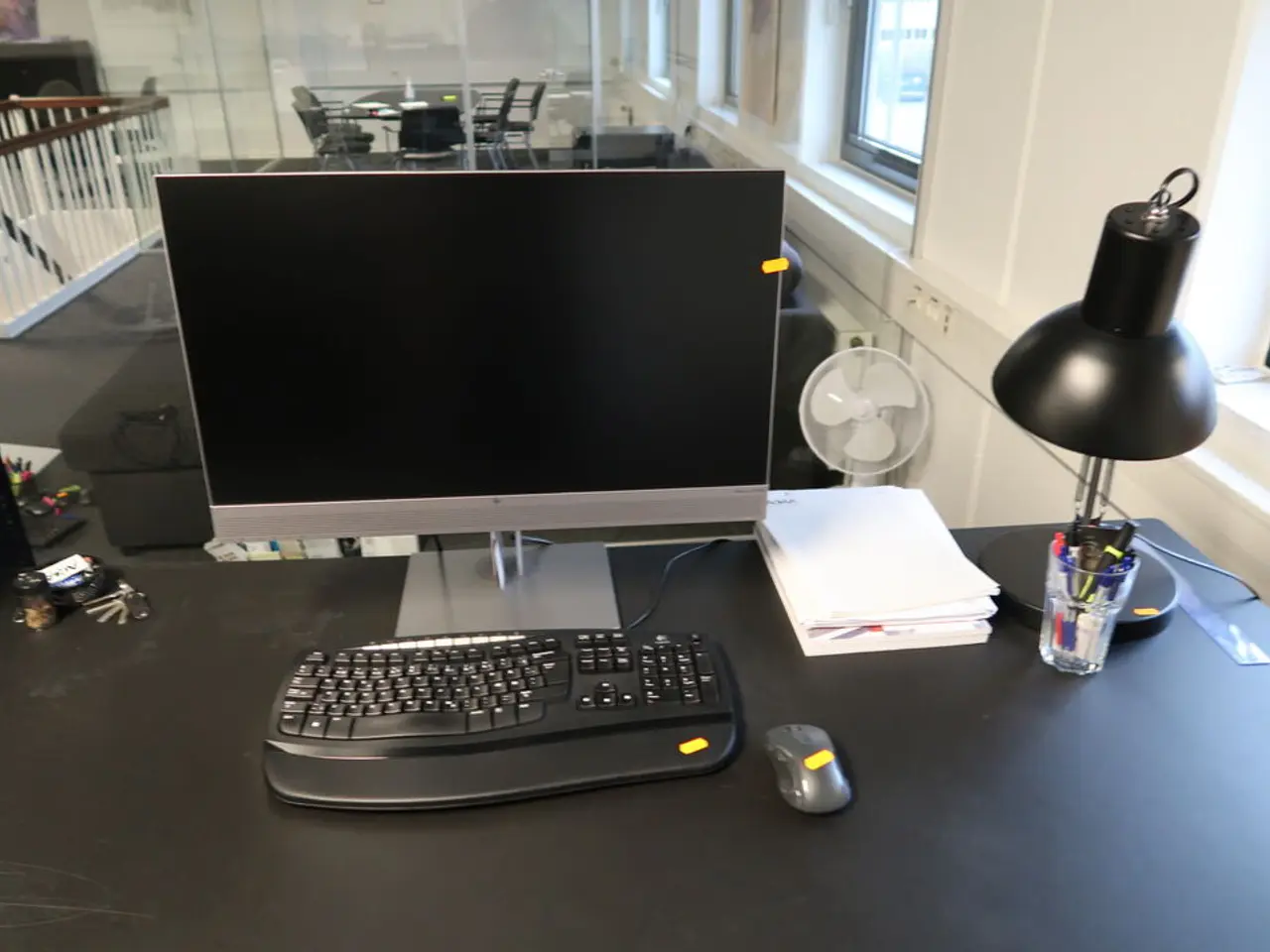 Billede 1 - Computerskærm HP E27m, tastatur, mus