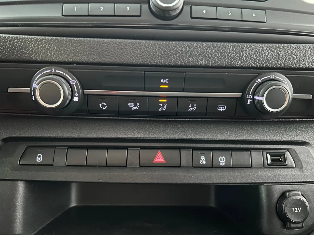 Billede 14 - Citroën ë-SpaceTourer 75 L3 Business