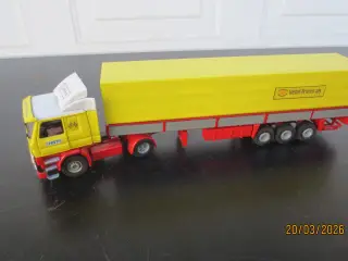 1 stk Modellastbil Tekno Scania 142 E