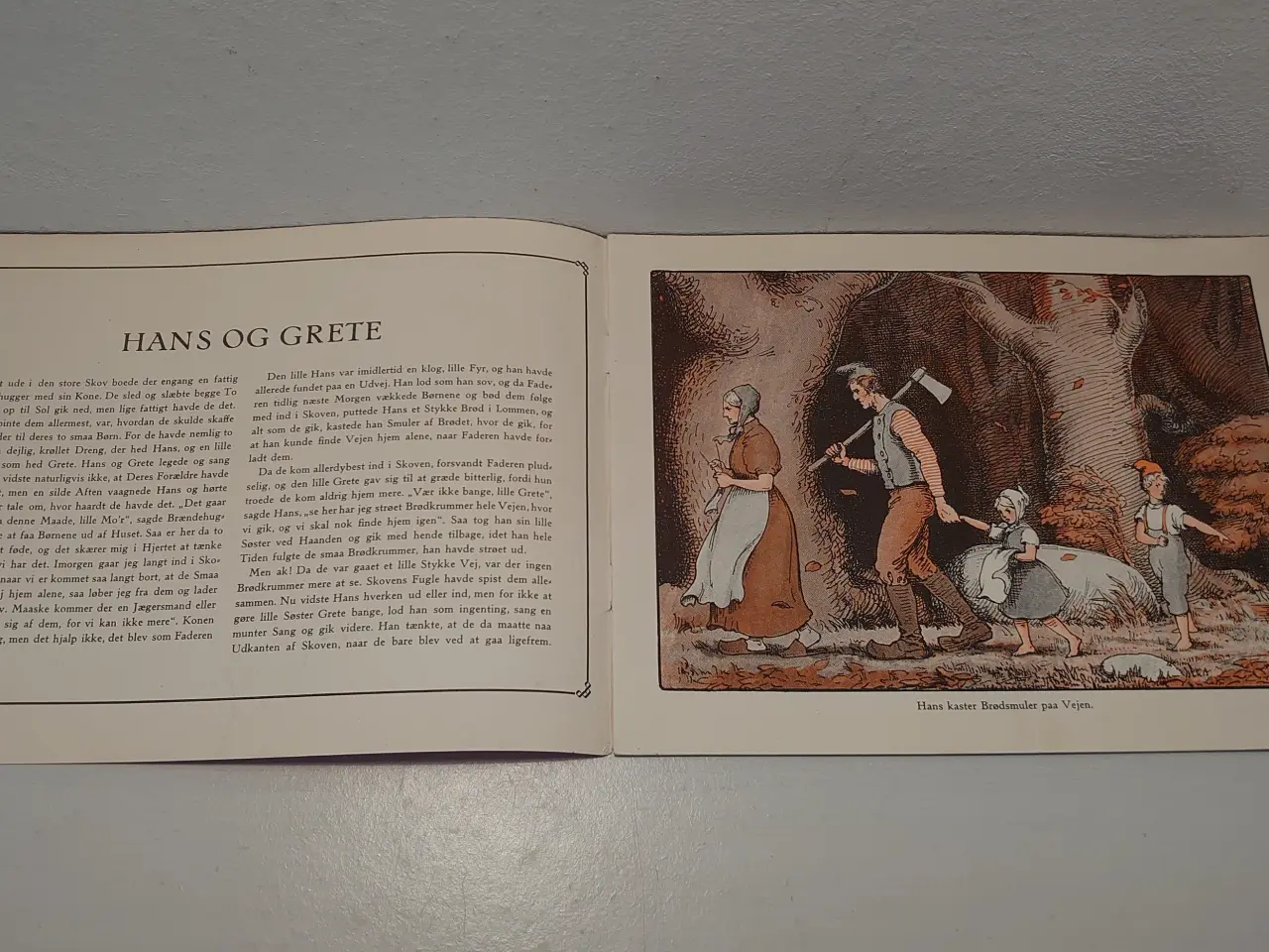 Billede 3 - Brdr.Grimm:Hans og Grete.Før 1948.