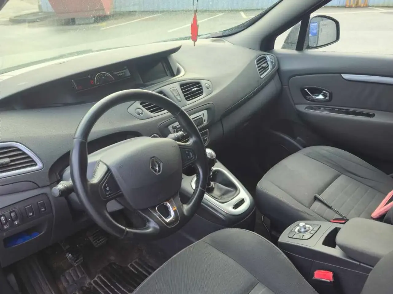 Billede 2 - Super fin 7 personer Renault