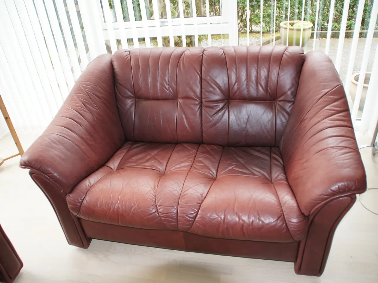 Billede 2 - Sofa 3+2 pers. i læder.