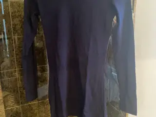 Mørkeblå bluse fra pieces str small
