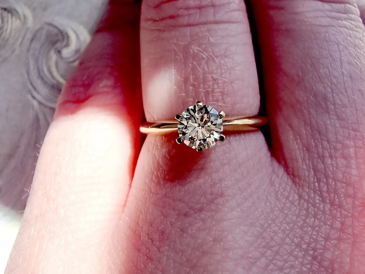 Billede 6 - 18 karat guldring 0.60 carat diamant
