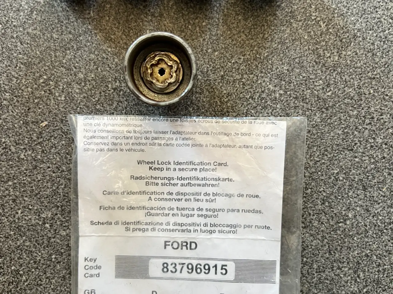 Billede 1 - Ford Kuga Låsemøtrik for hjul