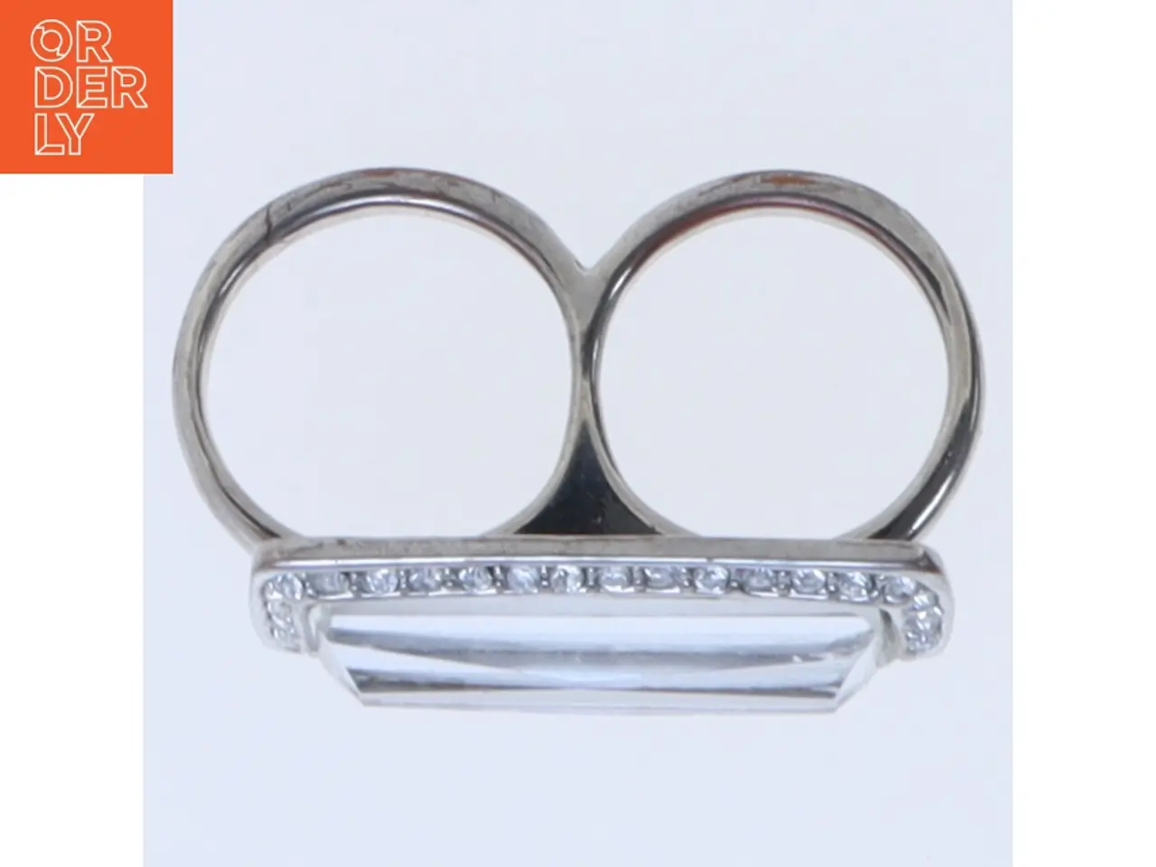 Billede 1 - Dobbeltfinger-ring med krystaller (str. 58 og 59 mm)