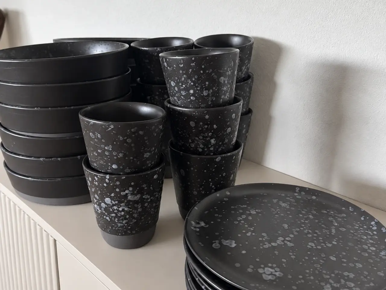 Billede 3 - AIDA RAW Nordic Black – stort stel, 36 dele + 12 t