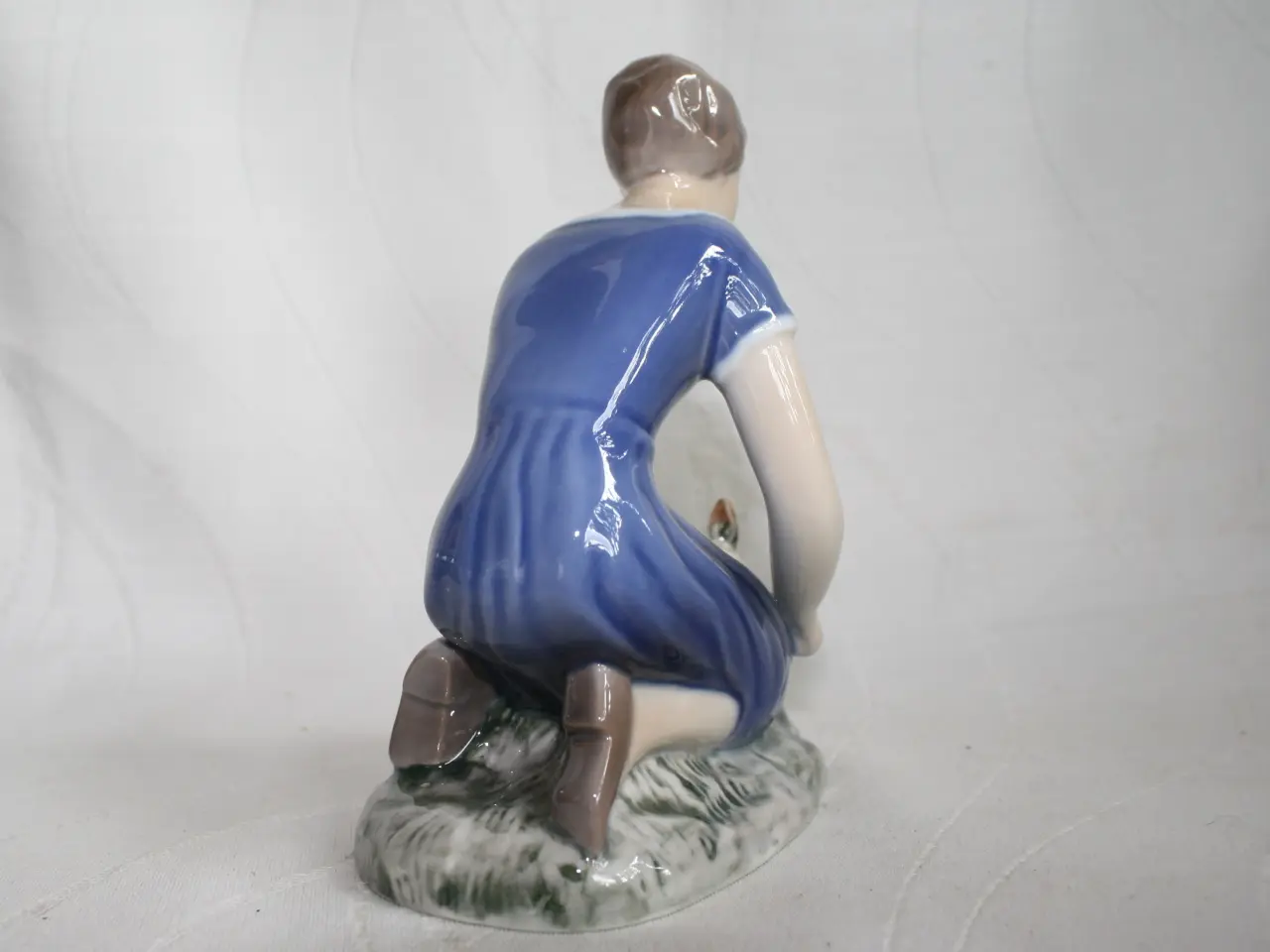 Billede 4 - Havepige, figur fra Bing og Grøndahl